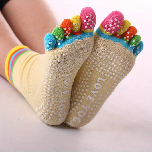 Free Sample Women's Custom Branded 5-Toes Pilates and Yoga Socks Non-Slip Crew Length Athletic Socks