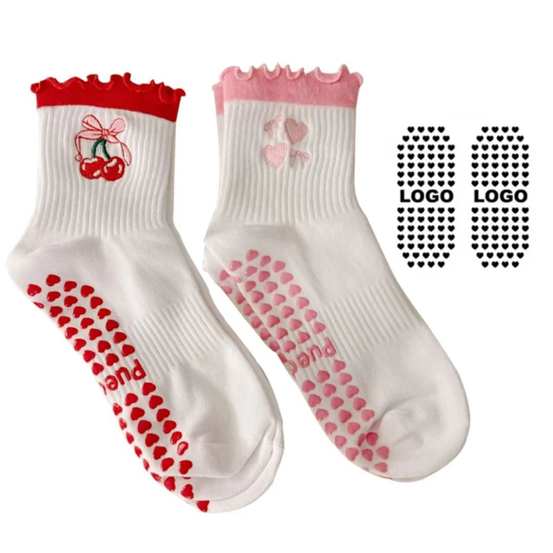 women silicone non-slip mid-tube Pilates sports yoga socks